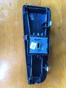 Fiat Linea Punto Model Cam Kaldırma Dügmesi