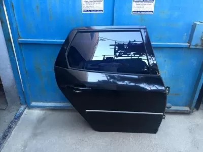 Peugeot 407 sw Model Uyumlu Çıkma Arka Sag Sol Kapılar