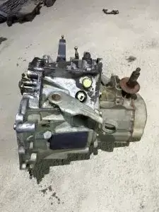 Peugeot Partner 1,9 Model Uyumlu Çıkma Şanzıman 5