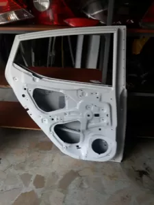 opel corsa D 2011-2015 model sağ arka kapı