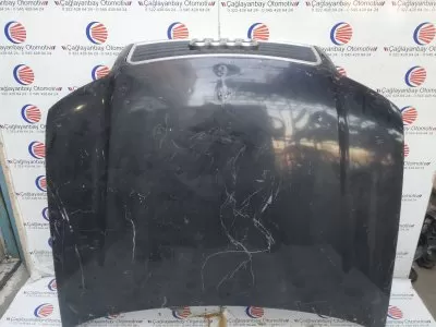 Audi A4  motor ön kaputu