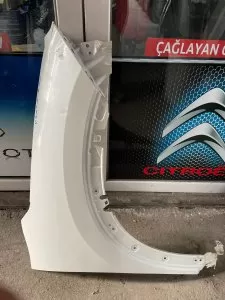 citroen c5 aircross sag çamurluk