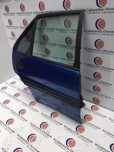 Citroen saxo sağ arka kapı