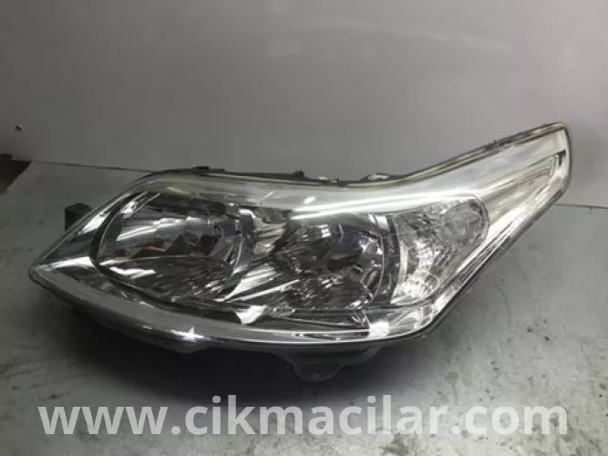 Citroen c4 Model Uyumlu Orijinal Çıkma Sol Ön Far