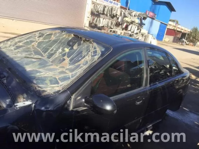 Hurda Belgeli Citroen C5 Parça Bazında Satışta