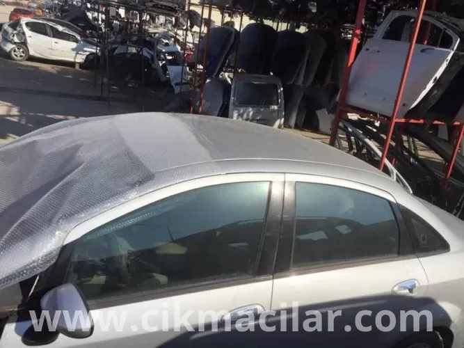 Hurda Belgeli Fiat Line Parça Bazında Satışta