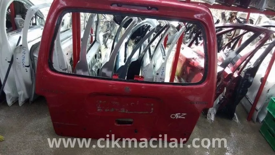 Peugeot Partner Model Uyumlu Çıkma Bagaj kapısı