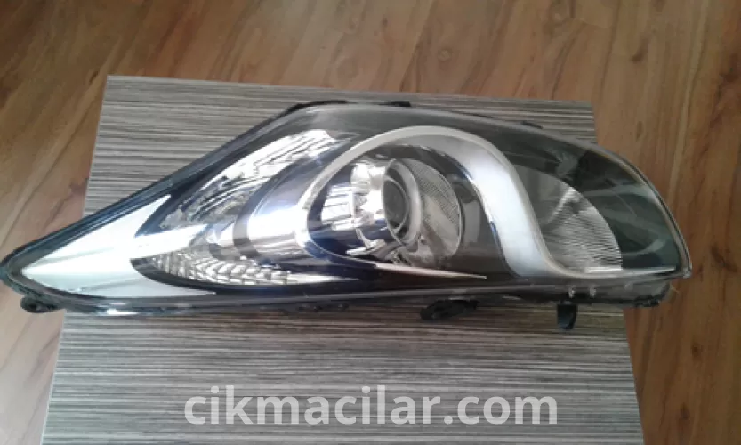 hyundai İ.30 2013-2015 model sol far