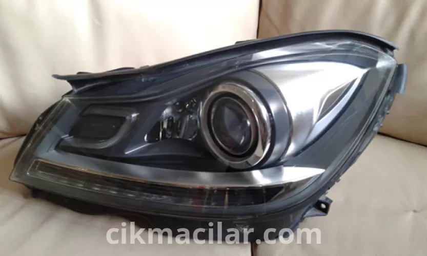 mercedes C 180 2012 model makjaklı sol far