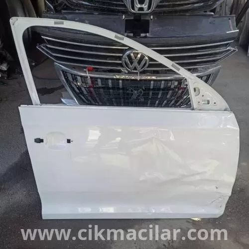 skoda rapid 2016 sag ön kapı