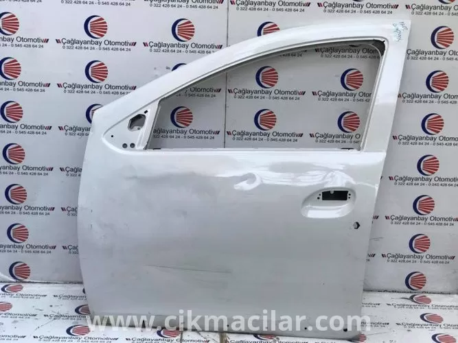Dacia Sandero Sol Ön Kapı