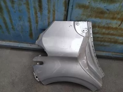 peugeot 208 Sag Arka Çamurluk