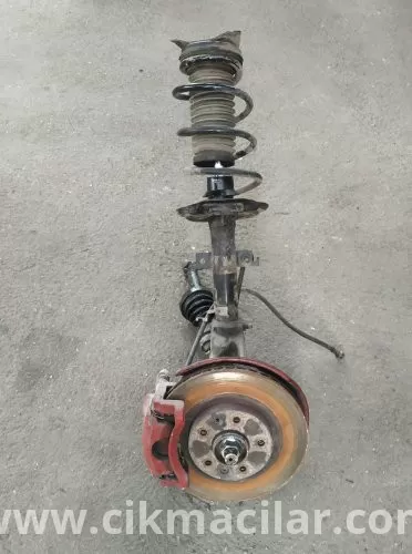 Nissan Qashqai sol amartisor taşıyıcı fren merkezi