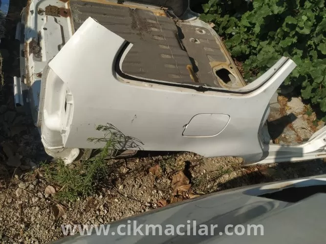 fiat Palio weekend  sag arka camurluk