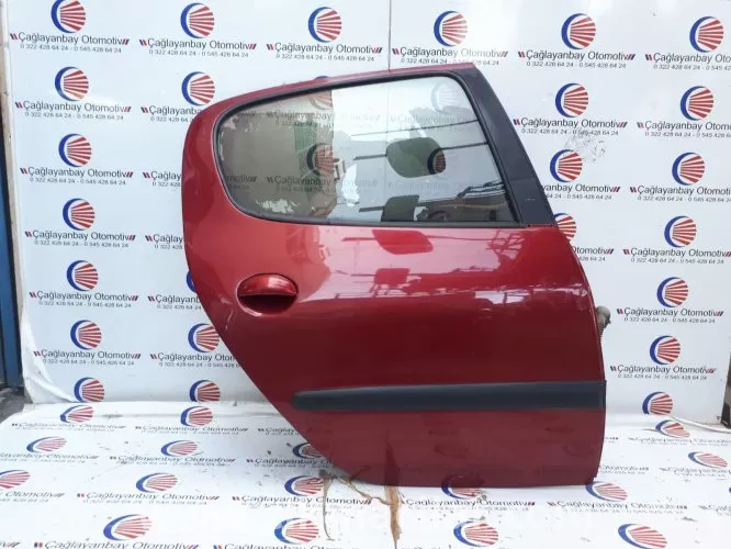peugeot 206 sag arka kırmızı kapı