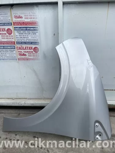 peugeot 208 sol çamurluk