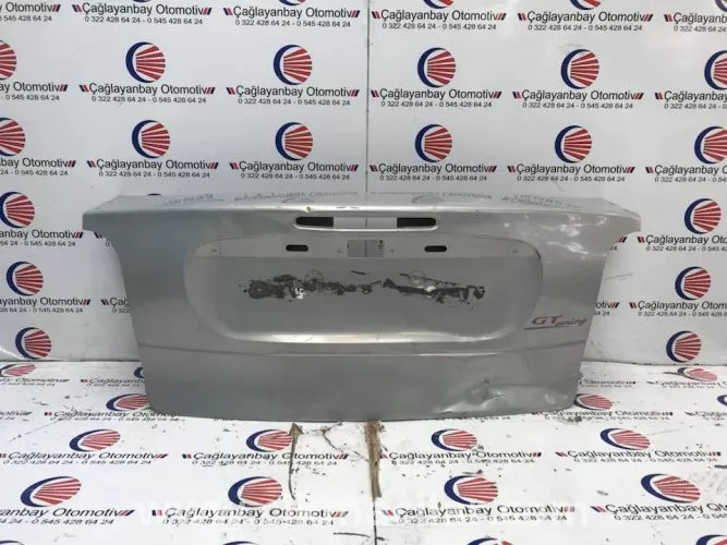 Renaul Megan1 Coupe Bagaj Kapağı