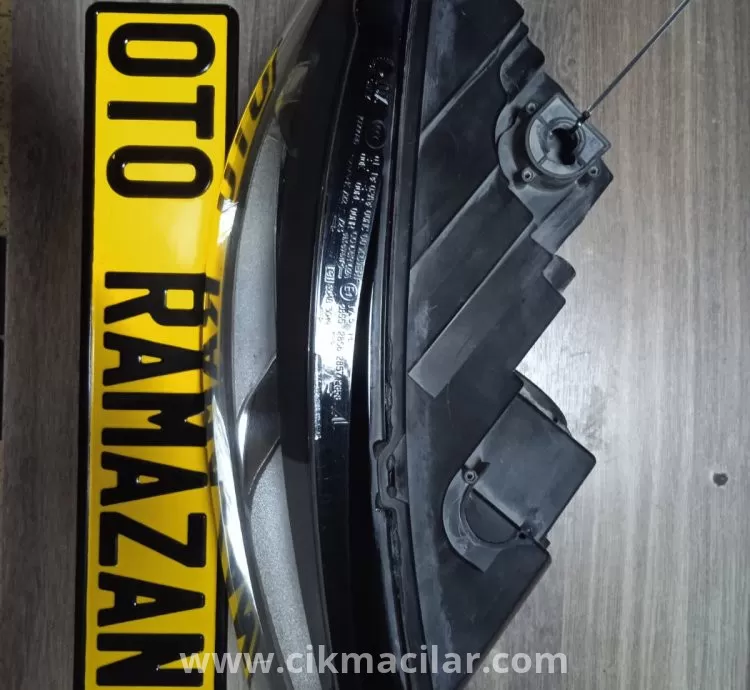 volkswagen caddy sağ ön far 2013-2016 model