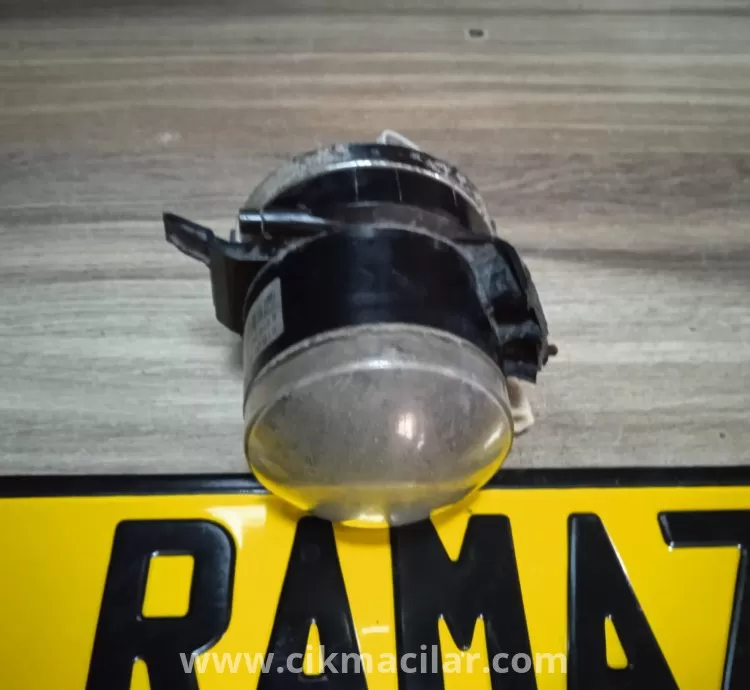 bmw 5 serisi E60 ön sol sis far 2004-2007 model