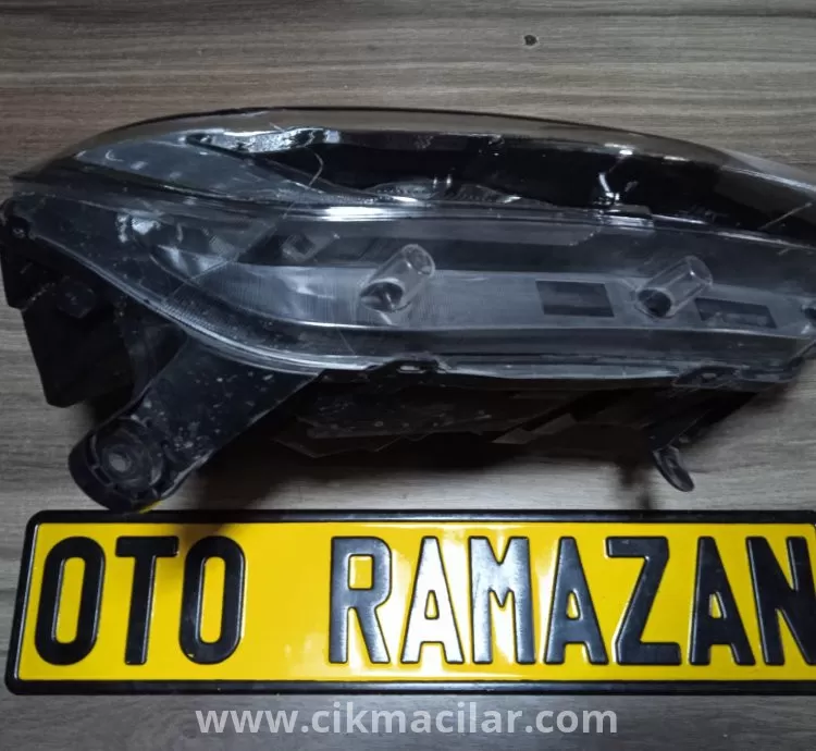 renault clio symbol sağ ön ledli far 2015-2018 model