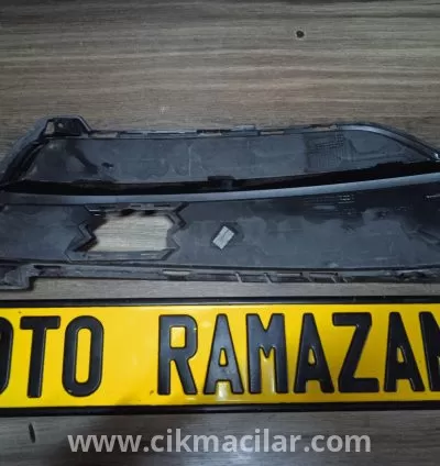 skoda karoq sol ön  sis kapağı 2017 model 3