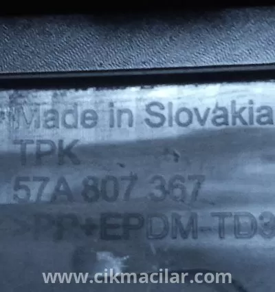 skoda karoq sol ön  sis kapağı 2017 model