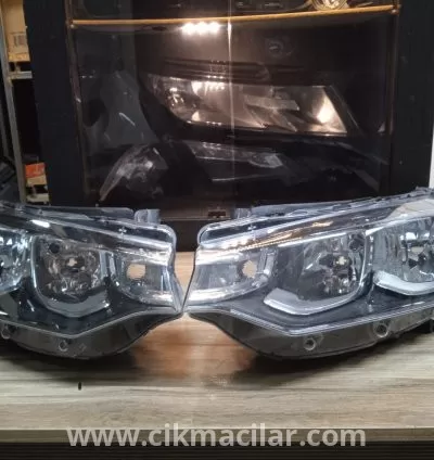 Citroen C-Elysee makyajlı kasa sol ön far 2016-2021 model 90117973 / 9817298480 3