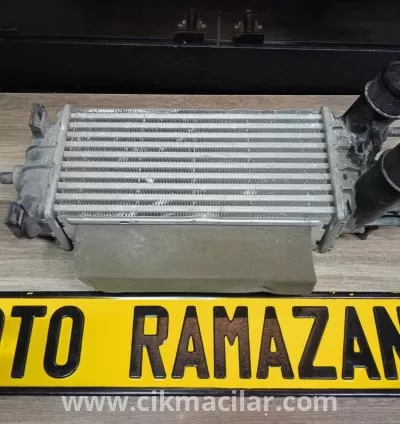 ford fiesta B-max intercooler turbo radyatörü 2018-2019-2020-2021-2022-2023 model uyumlu 7