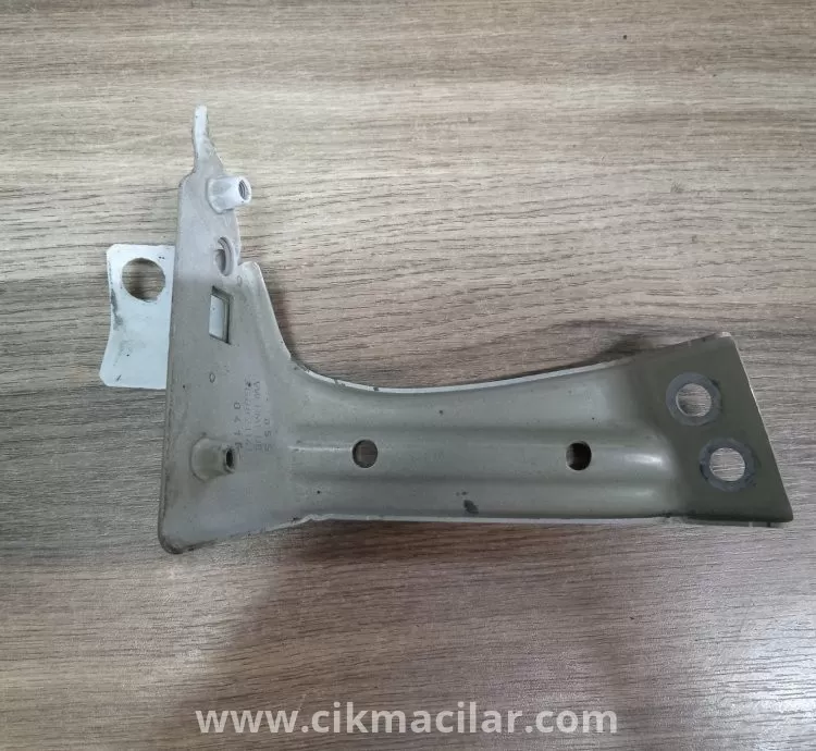 volkswagen passat b8 sol ön çamurluk bağlantı braketi 2015-2020 model