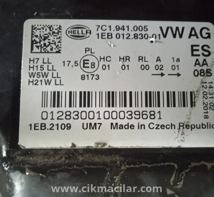 volkswagen crafter sol ön far 2016-2024 model uyumlu oem:7C1.941.005