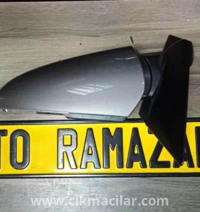 hyundai i.20 sol ön dikiz ayna 2015-2020 model 3