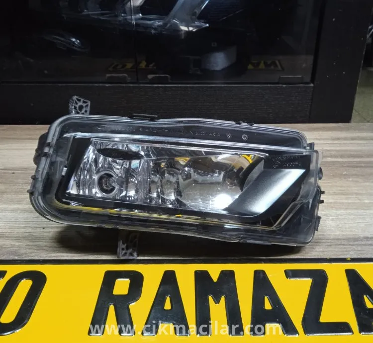 volkswagen caddy sağ ön sis far 2015-2020 model oem:2K5.941.662B