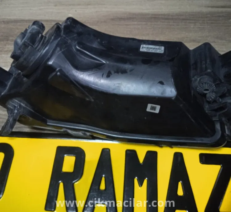 volkswagen caddy sağ ön sis far 2015-2020 model oem:2K5.941.662B