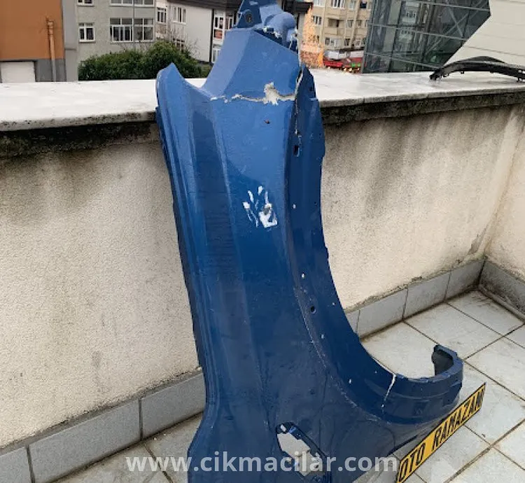 Ford Ranger Orijinal Çıkma Sağ Ön Çamurluk