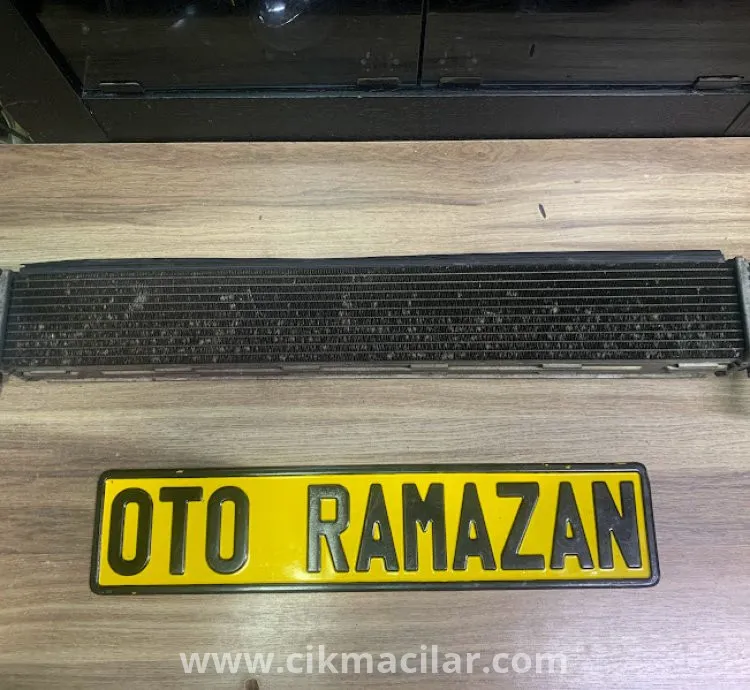 Skoda 2014 2022 Model Uyumlu Orijinal Çıkma  Turbo İntercool Radyatörü