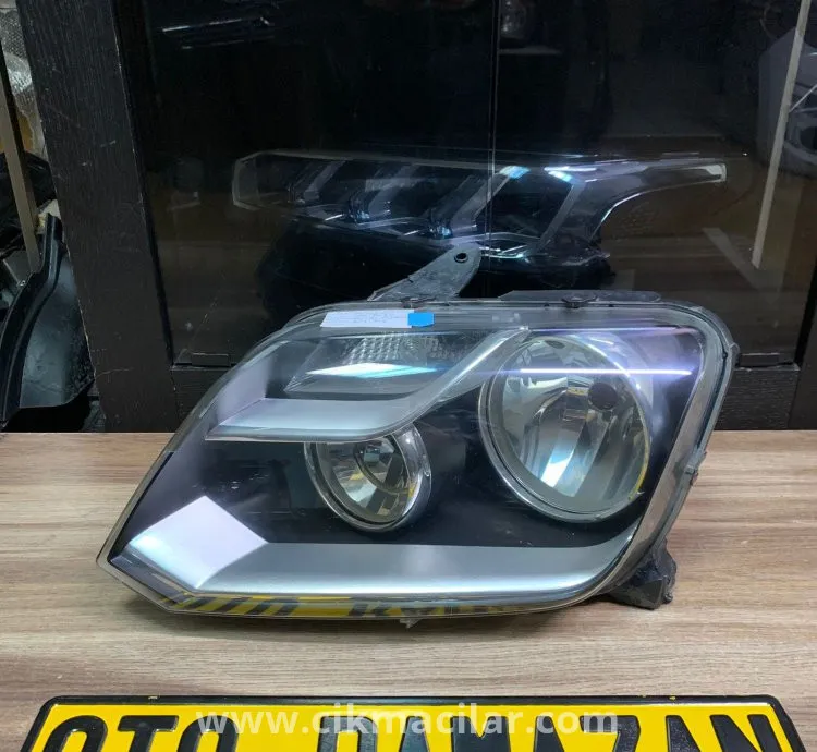Volkswagen Amarok 2011 2015 Model Uyumlu Orijinal Çıkma Sol Ön Far