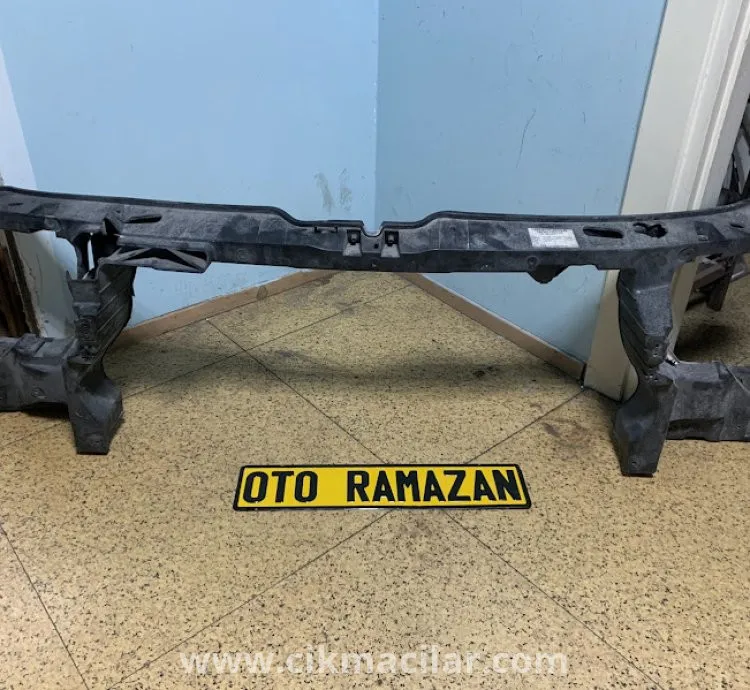 Volkswagen Transporter T7 2012 2021 Model Orijinal Çıkma Ön Panel