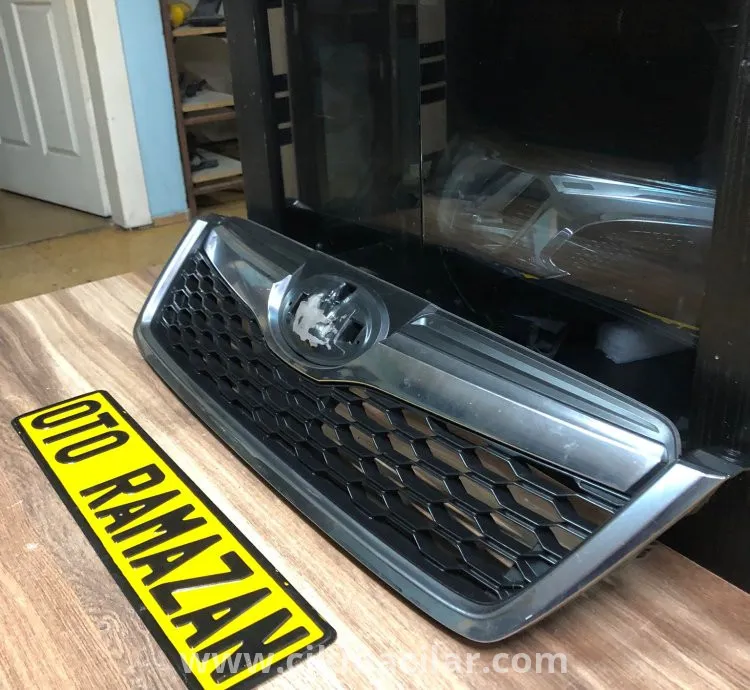 Subaru Forester 2014 2019 Model Uyumlu Orijinal Çıkma Ön Panjur