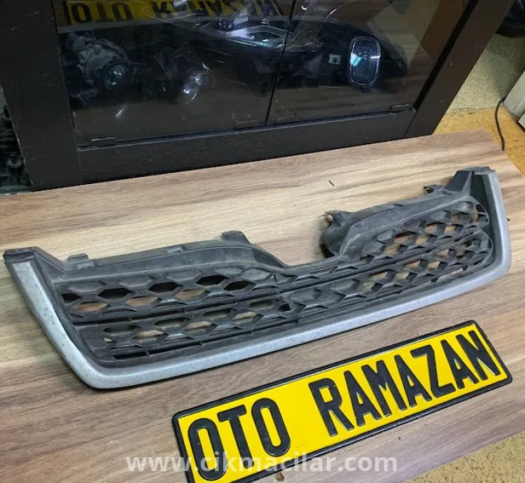 Subaru Forester 2014 2019 Model Uyumlu Orijinal Çıkma Ön Panjur