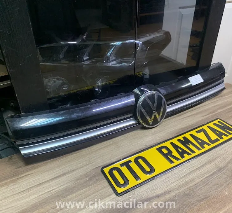 Volkswagen Tiguan 2024 Model Uyumlu Orijinal Çıkma Ön Panjur