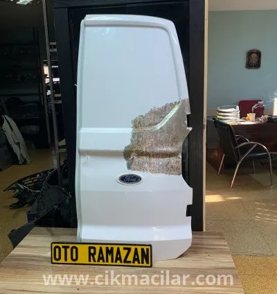 Ford Tourneo Courier Kanatlı Sağ Bagaj Kapağı 3