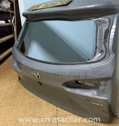 Toyota Corolla 2021 2024 Model Uyumlu Orijinal Çıkma Arka Bagaj Kapağı 3