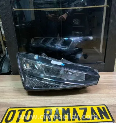 Skoda Scale Model Orijinal Çıkma Sağ Ön Far 3