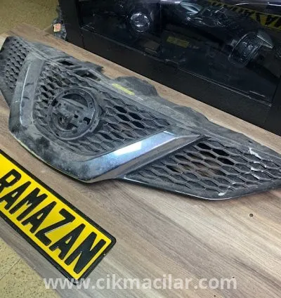 Nissan qashqai 2016 2019 Model Uyumlu Orijinal Çıkma Ön Panjur