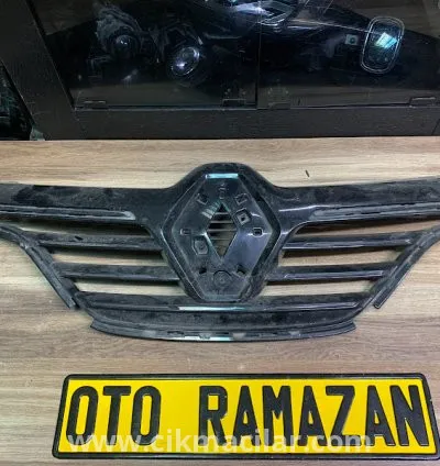 Renault Megane 4 2015 2019 Orijinal Çıkma Ön Panjur