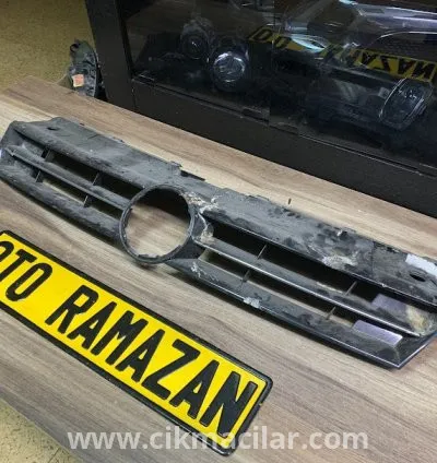 Volkswagen Polo 2012 2017 Model Uyumlu Orijinal Çıkma Ön Panjur