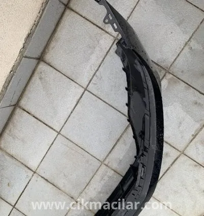 Volkswagen Passat B8  Model Orijinal Çıkma Ön Tampon