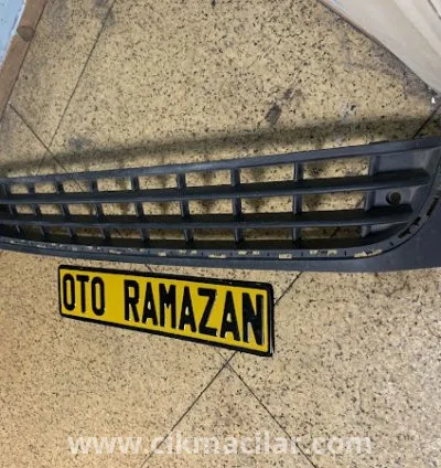 Volkswagen Tiguan 2008 2012 Model Orijinal Çıkma Ön Tampon Orta Izgara